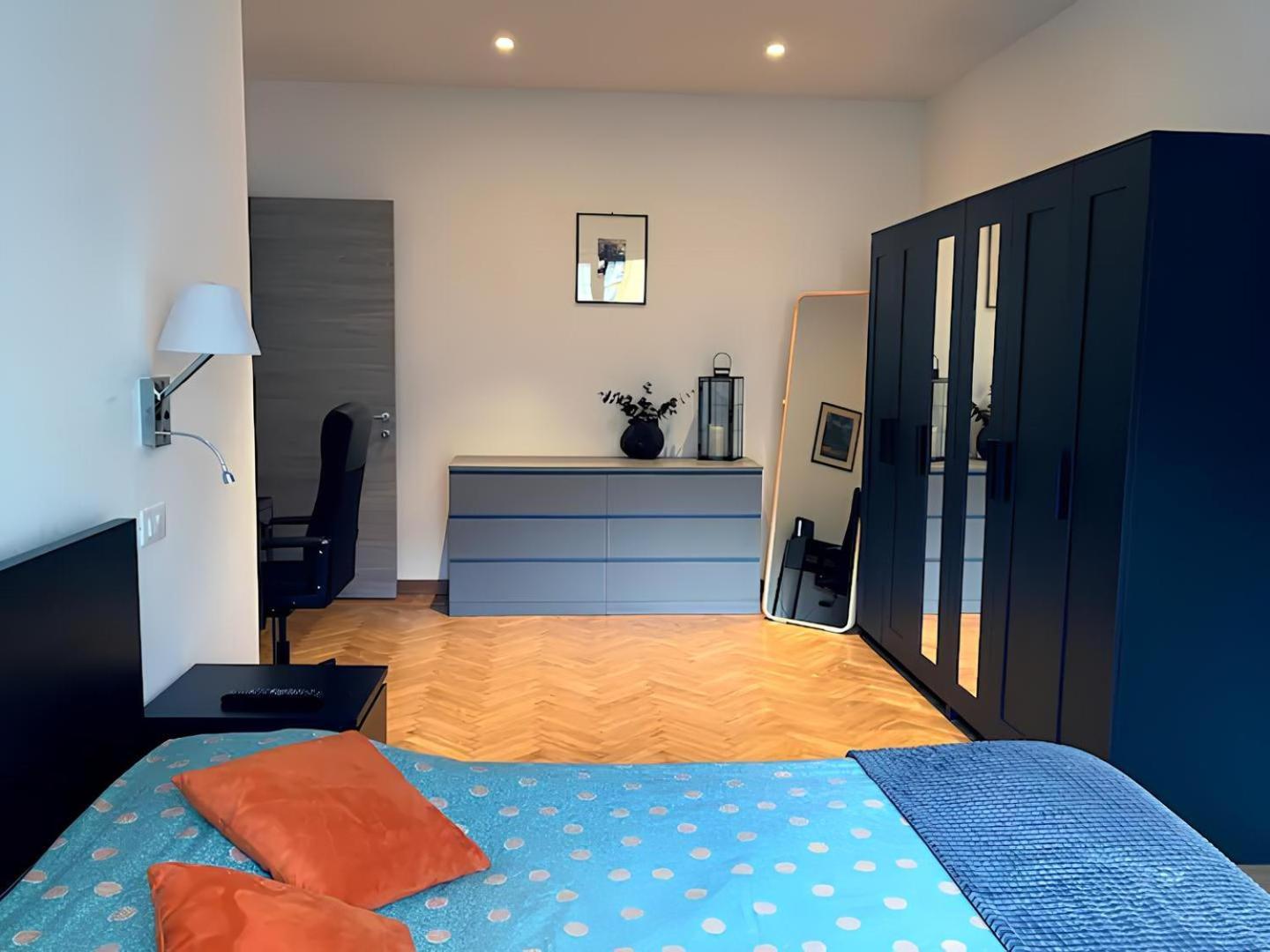 The Lighthouse - Central Apartment Aosta Esterno foto